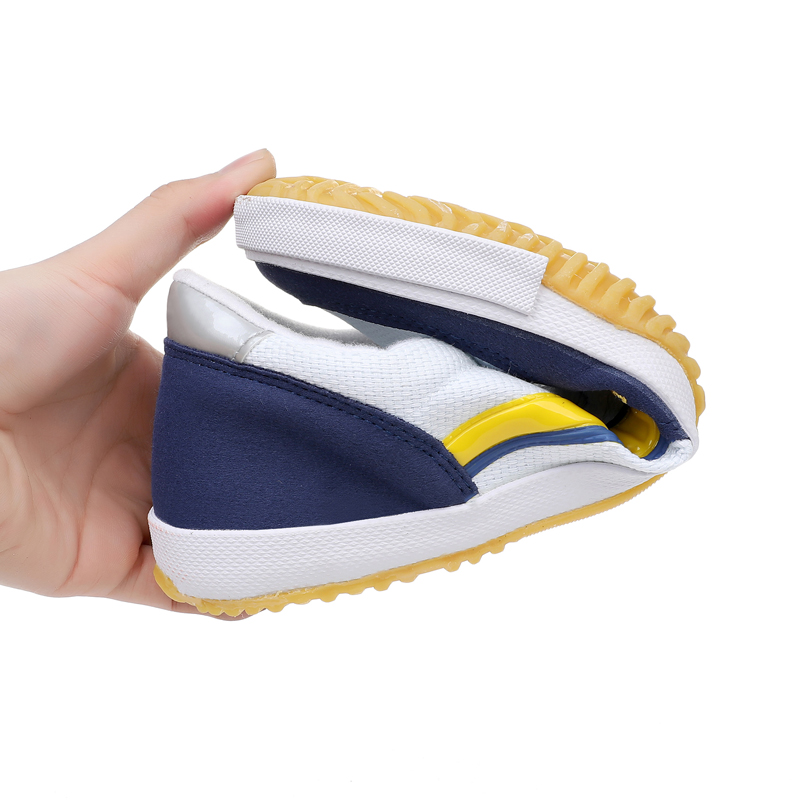 Chaussures de sport profession - Badminton Shoes Men avis et prix